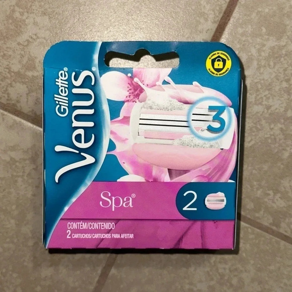 Gillette Venus Razor replacement - Picture 1 of 4